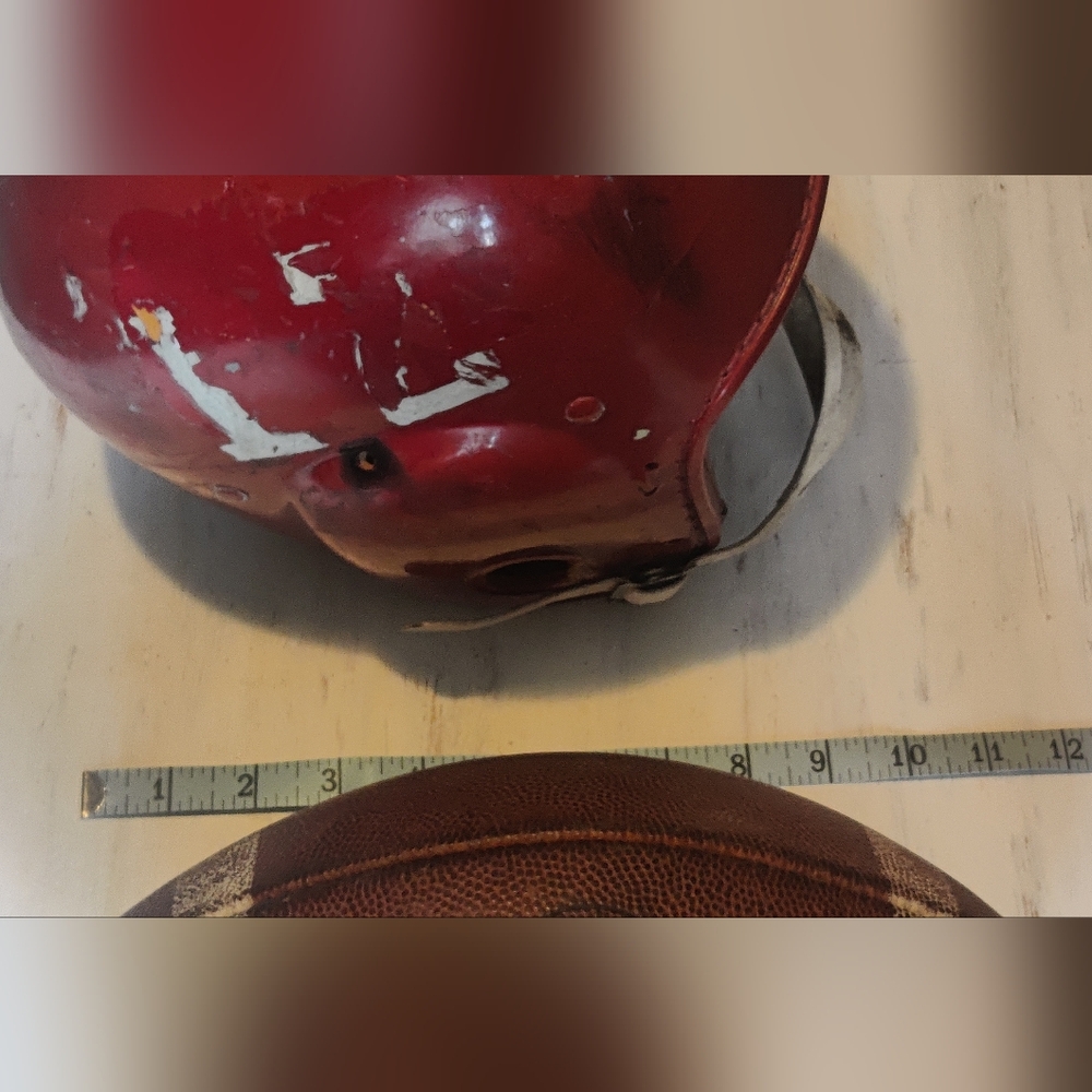 💛 Limited Time Sale💛Vintage Football Helmet & Spalding Vintage Football - Picture 3 of 6